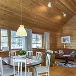 別荘 Saarijaervi By Interhome